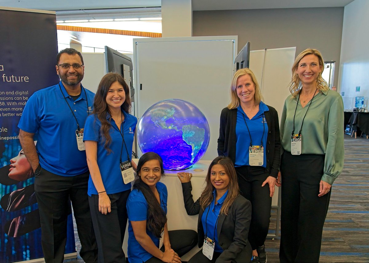 EricssonNA's tweet photo. Day one of @GreenBiz #VERGE22 is in the books! The team will be onsite at the San Jose (CA) Convention Center in booth 501, discussing how @ericsson empowers an intelligent, sustainable, and connected world.

Keep an eye out for fresh content from the event!

#sustainability https://t.co/ORl67U2FeR