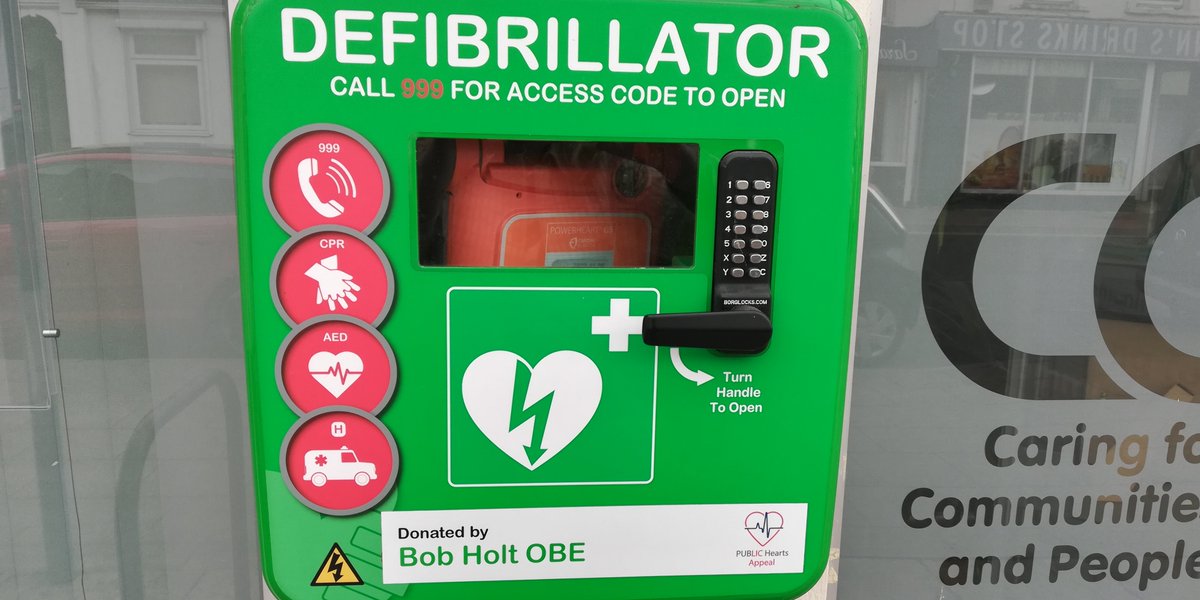 TidalDirect's tweet photo. Strong support of Bob in #Cheltenham @SSJPRpr Clare's Bob favourite is "It's not about who we are. It's about what we can do for others" 💯% 💚 #CommonSense #leadership #tellithowitis @BobHolt1954 @Leadership_21 @chunfkong @SuzanneC2S @TidalTraining @PunchlineGlos #PublicHearts https://t.co/n97DOFEk07