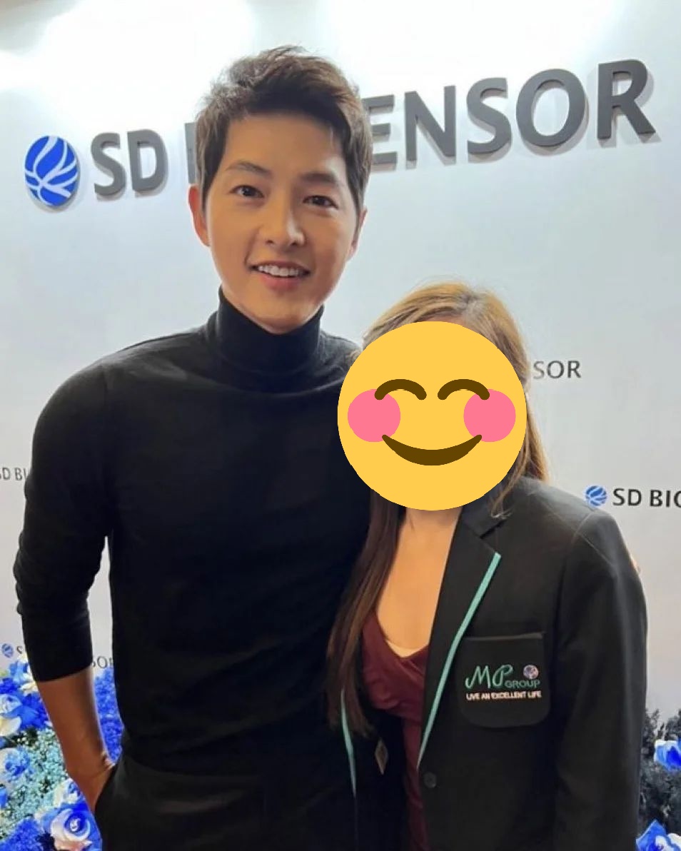 JoongKiPH's tweet photo. [EVENT] 221026 Song Joong Ki attended SD Biosensor Event at InterContinental Seoul Coex last night. 😍❤️

▶️saison_fleurie
📷: as owner 

#SongJoongKi #송중기 #宋仲基 #ソンジュンギ #ซงจุงกิ #SDBiosensor https://t.co/i025G82GNg