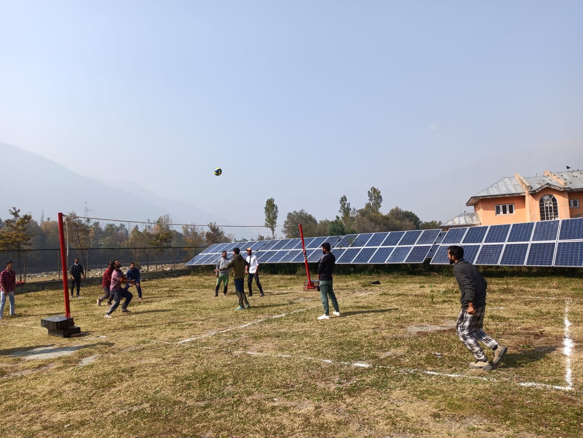 farooqganderbal's tweet photo. Voice for Peace &amp; Justice organised many sports events in #Kashmir on the occasion of Accession Day. @peacein_kmr celebrating accession day as #Liberation_Day in J&amp;K. #26October1947 https://t.co/VV3QrcxfLf