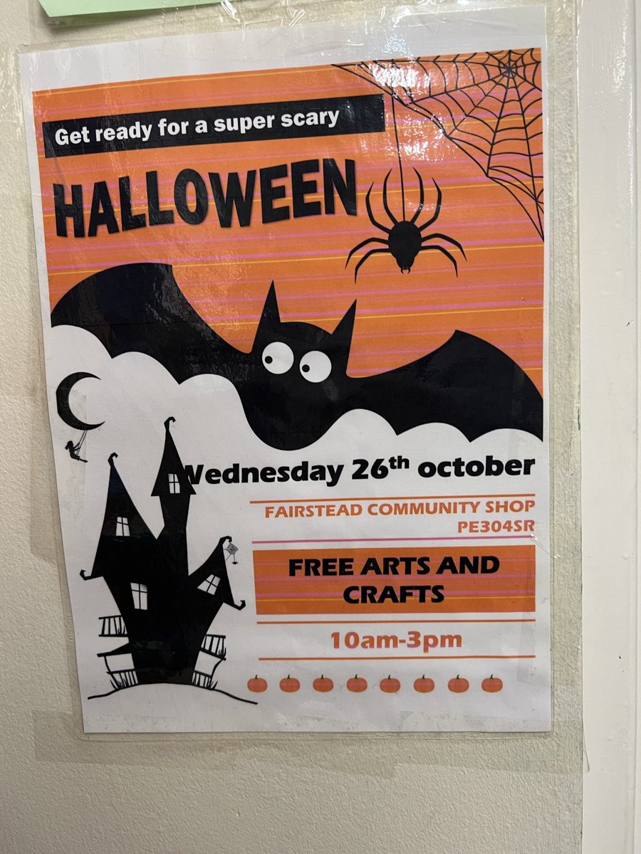 Emma58813329's tweet photo. Don’t forget free arts and crafts today as well as games look forward to seeing you free gift for every child #Halloween #Halloween2022 #free #Children #messyday #familyfuntime https://t.co/XZrpqp9XOe