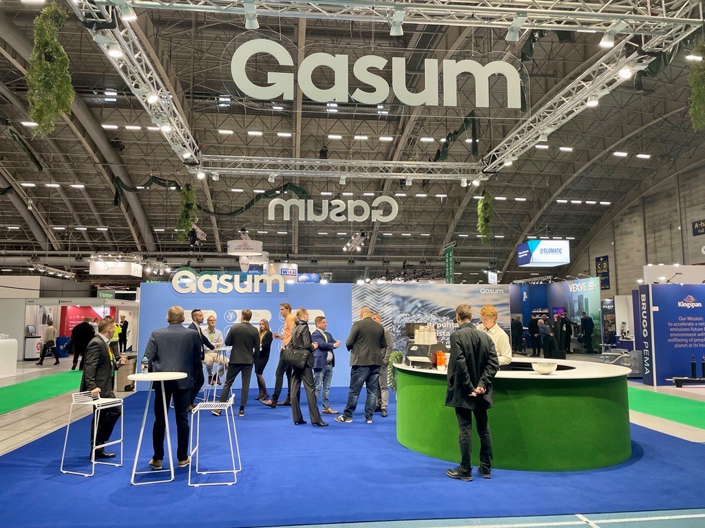 #Energiamessut Tampereella jatkuvat vielä tänään ja huomenna. Osastollamme on tarjolla Pirkanmaan Paahtimon baristan tarjoilemana kahveja Pauligin pavuista. ☕ Pauligin kahvit on paahdettu puhtaasti biokaasulla. 🌿

Tervetuloa Gasumin osastolle A336! 👋