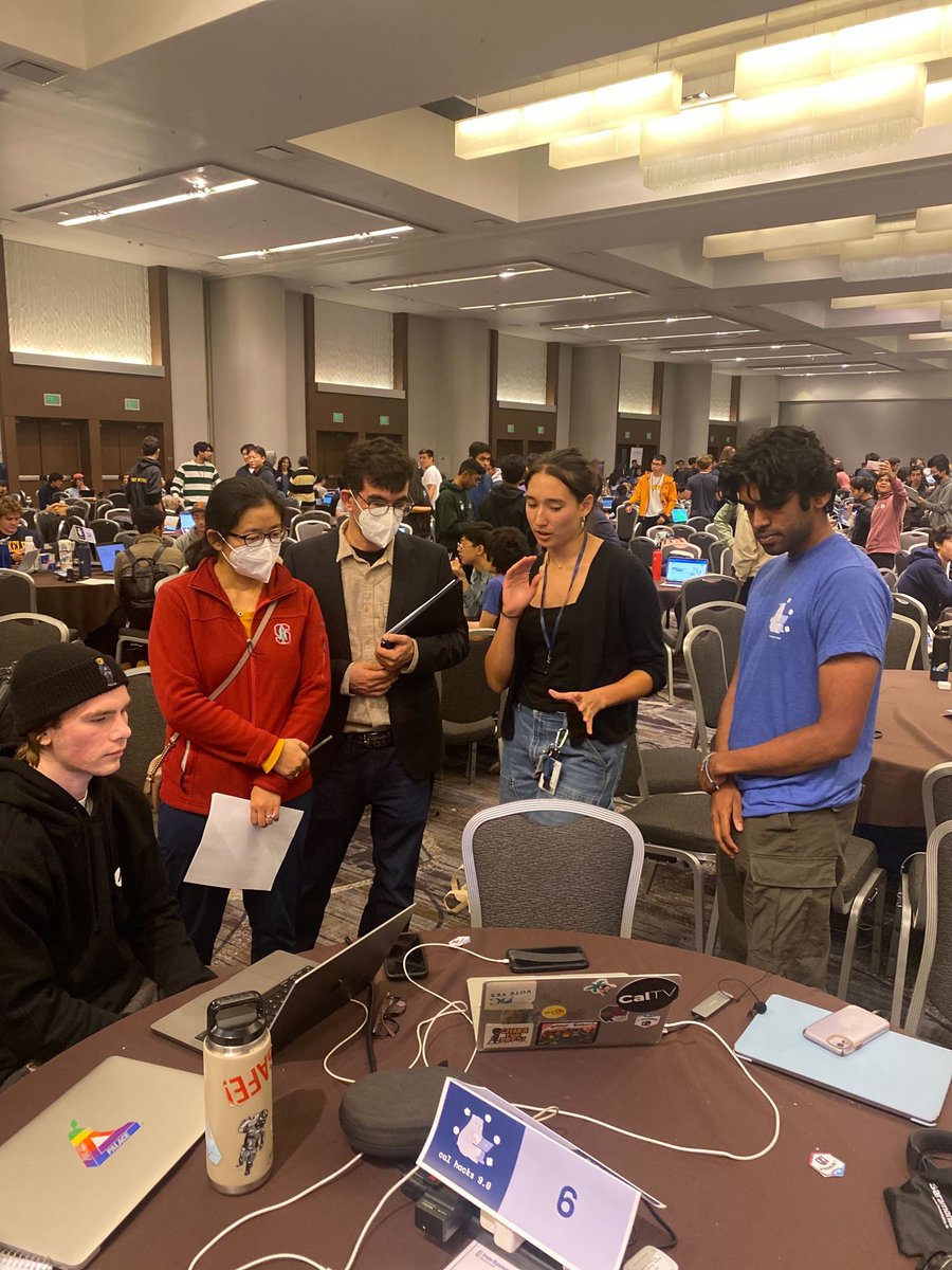 DuzieCrypto's tweet photo. Pi Network is taking Over the world, this is Pinetwork seminar where people are educated on what Pi Network is all about.

#rain BODMAS #Crypto #CryptoNews #Pioneers #WhatsApp #AptosLaunch https://t.co/qpA9OKxGqp