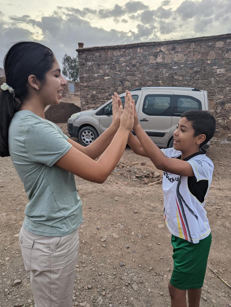 WChallenge_WHS's tweet photo. Our @WimbledonHigh expedition team have spent a delightful two days at our homestay. They have experienced Moroccan home life, learned about sustainable agriculture, and got to know some of the younger members of the village. This morning, the team head off for their trek. https://t.co/M9crnLuvFD