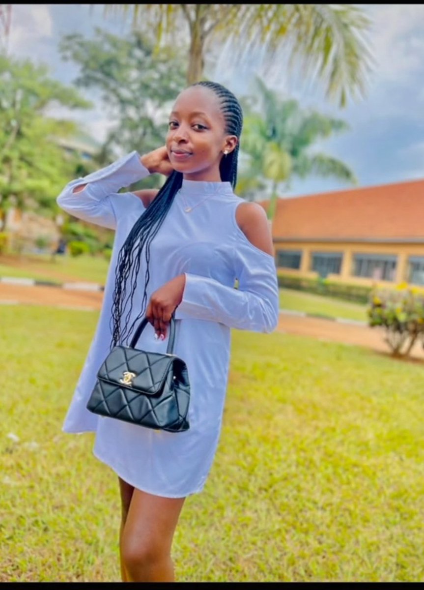 One million dollar or  a date with me.... choose wisely...<a href="/missbunyorooff1/">Miss Bunyoro Official</a> .@Wittzug256 @hbhotel_ online voting is this Friday... Agatha Amooti Mirembe .. thanks