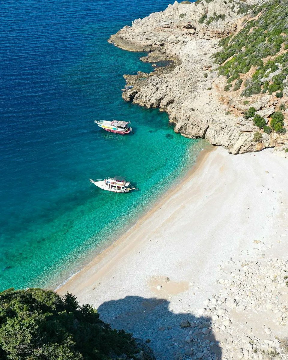 thisishatay's tweet photo. End of the season in HATAY 🌊⚓ 🐚 💙

📸 @drsahin79
#thisishatay
#türkiye #turkey #hatay #antakya #iskenderun #arsuz #belen #dörtyol #samandağ #defne #kırıkhan #reyhanlı #altınözü #hassa #erzin #payas #yayladağı #kumlu #antioch #showmeturkey #comeseeturkey #yourshotphotographer https://t.co/stSu9PYDq9