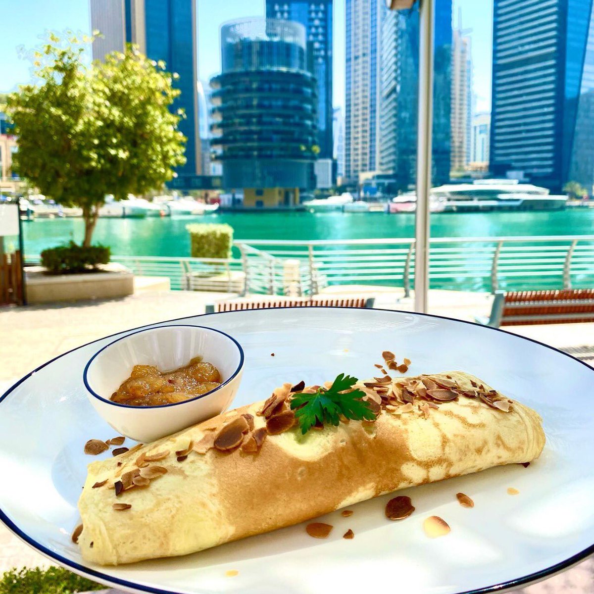 سعوديون في الإمارات on Twitter "Harrie's Pancakes Dubai مطعم " هاريز
