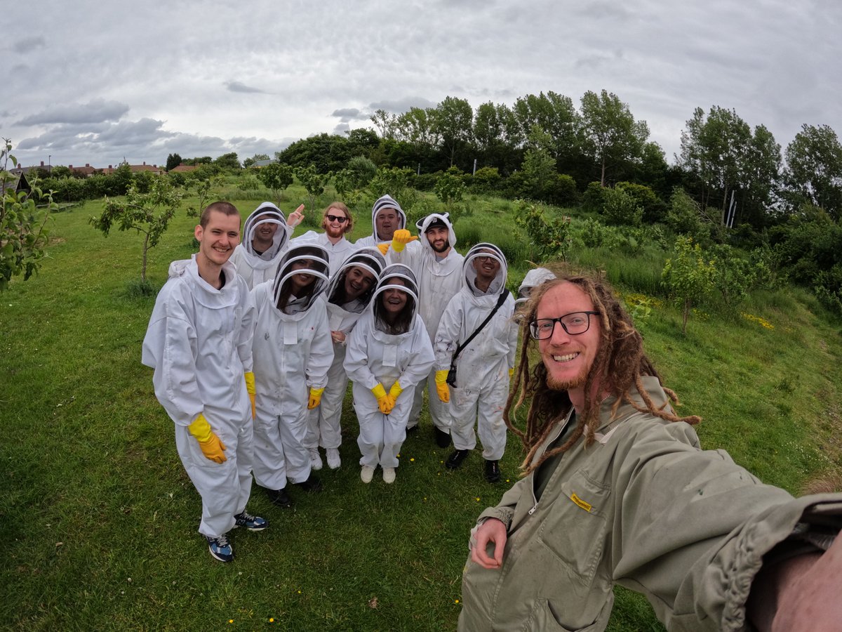 TalkingNorthea1's tweet image. This is a great community initiative in North Tyneside, bringing bees to the masses! Check out our feature on Pure Buzzin': bit.ly/3f3fjZx