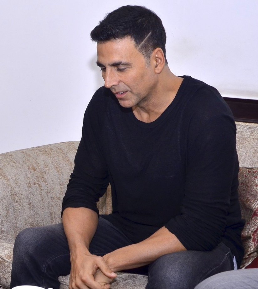 Manohar7Vishnoi's tweet photo. #RamSetu 2022 @akshaykumar  Biggest Opening = 15.25cr

2. Bachchan Panday = 13.25cr
3. Prithviraj = 10.70cr
4. Raksha Bandhan = 8.20cr

Note : - All Movies Face Clash from Biggest movies of 2022 like -
The Kashmir Files, Vikram, Major,Thank God,Har Har mahadev,Lal Singh Chadha https://t.co/TktaYqlqxI