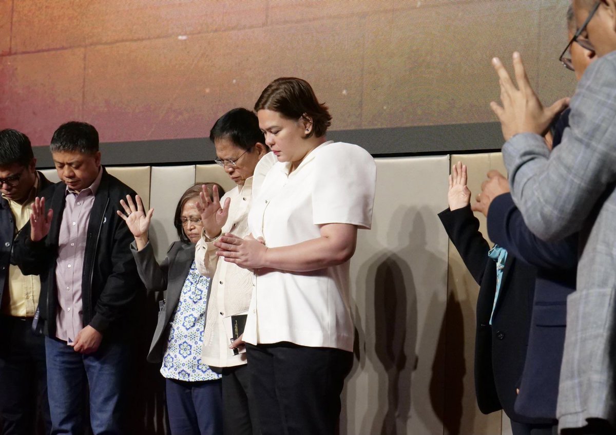 manilabulletin's tweet photo. VP Sara Duterte delivers a message during the Jesus is Lord Church Pastors’ Congress at Novotel Manila on Wednesday, Oct. 26. 📸: Inday Sara Duterte/FB | @MB_RAntonio https://t.co/9mCRd7Nvsb