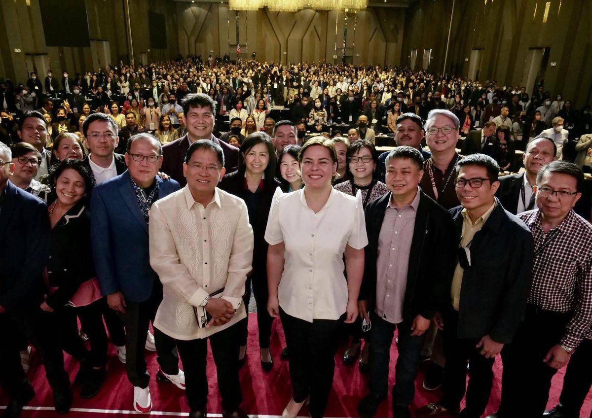 manilabulletin's tweet photo. VP Sara Duterte delivers a message during the Jesus is Lord Church Pastors’ Congress at Novotel Manila on Wednesday, Oct. 26. 📸: Inday Sara Duterte/FB | @MB_RAntonio https://t.co/9mCRd7Nvsb