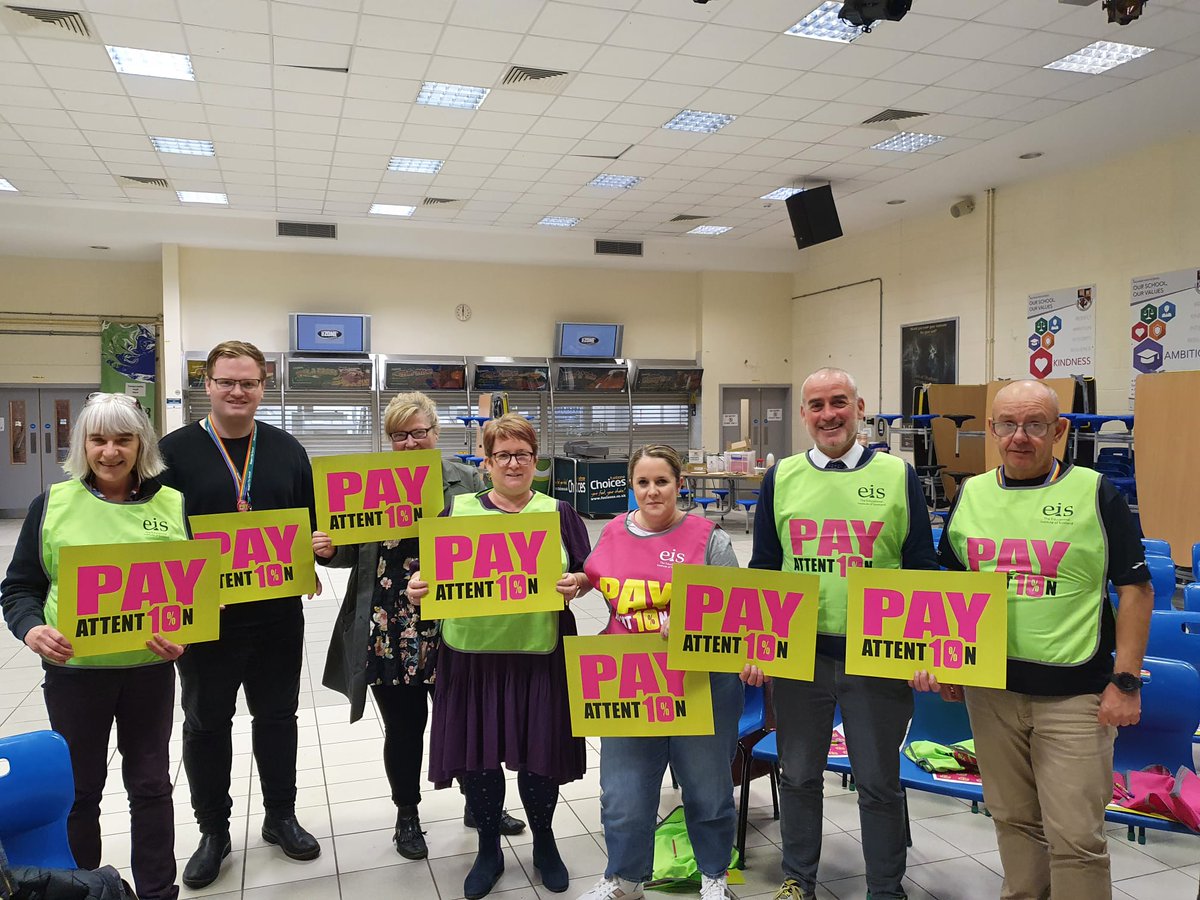 EISGlasgow's tweet photo. Members in Glasgow say give us a fair pay rise.
Cast your vote.
Have your voice heard.
#payattention
#voteearlyvoteyes https://t.co/4AZvj40o3u