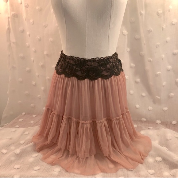 snipsnipchick's tweet image. So good I had to share! Check out all the items I&apos;m loving on @Poshmarkapp #poshmark #fashion #style #shopmycloset #misslook #jodycalifornia #starsabove: posh.mk/z7JsJ8jWqub