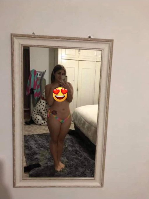 #MiercolesDeCulosRicos https://t.co/nW2vTiadAi<a href="/tag/miercolesdeculosricos"class="tags">#MiercolesDeCulosRicos</a>