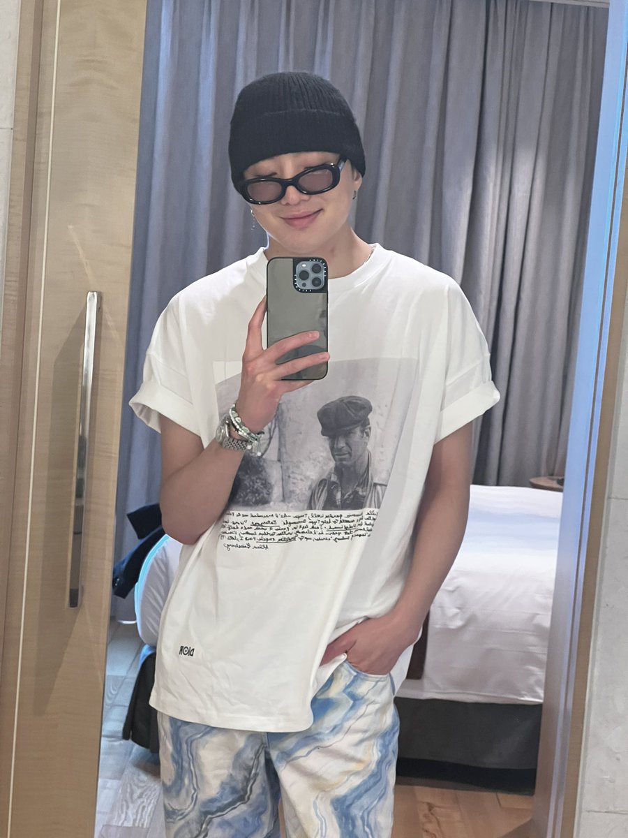 official_yoon_'s tweet photo. 잘 도착했습니다!!! Xin chào hà nội😎 https://t.co/UUUCGmNlfO