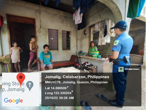 JomaligP's tweet photo. Barangay Visitation and Dialogue

On October 25, 2022, at about 09:28 in the morning personnel of Jomalig MPS under the supervision of  PLT ROLDAN F GALLENERO, ACOP, conducted Hause visitation to the residents of  Brgy. Talisoy Jomalig, Quezon . https://t.co/VZSWQCqECG