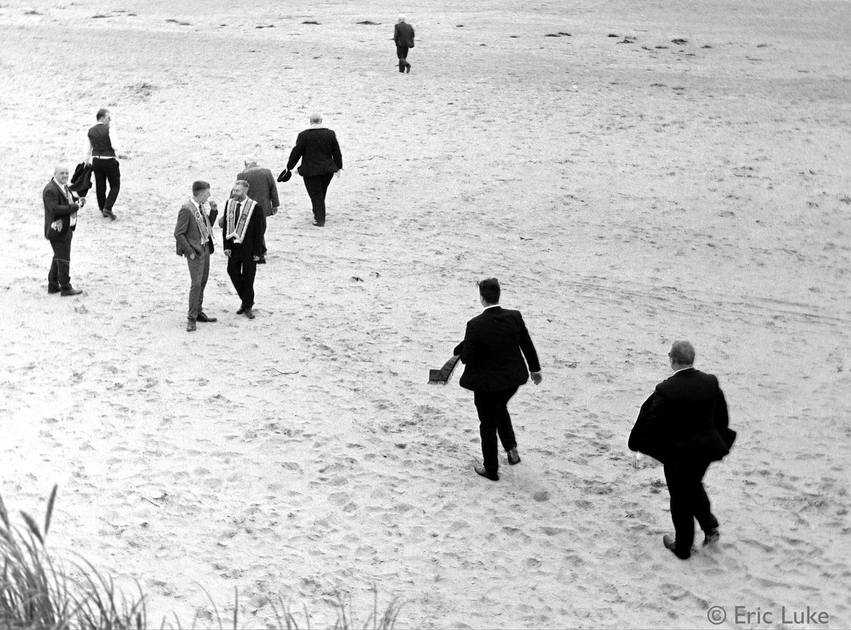 Last frame in the series Orangemen on the “twelfth” July 2022… #35mmfilm #Leica  #documentaryphotography #LeicaM6 #Ireland