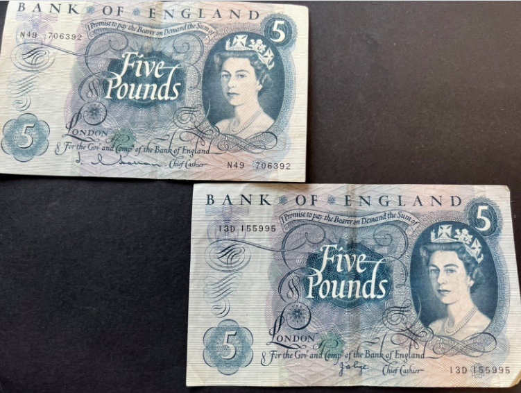 CavalierCoins's tweet image. British Old Banknote £5 from 1960s and 1970s 2 different cashiers.
Going live on Auction this Thursday 27/10/22
#oldbritishbanknotes #collectablebanknotes #fivepoundnotes