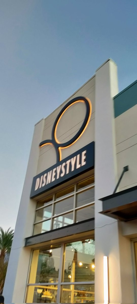 DisneySean's tweet image. 