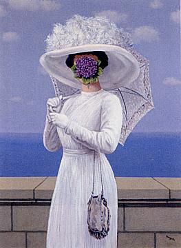 エッチな写真をUPする際に顔を隠すために花の画像を使う方がいますが、なぜか不気味になってしまいちょっとドッキリします。

画像はマグリットの「世界大戦」 