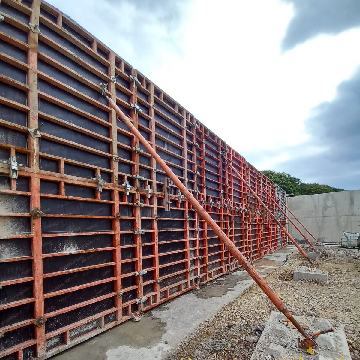 Gael Form tweet media