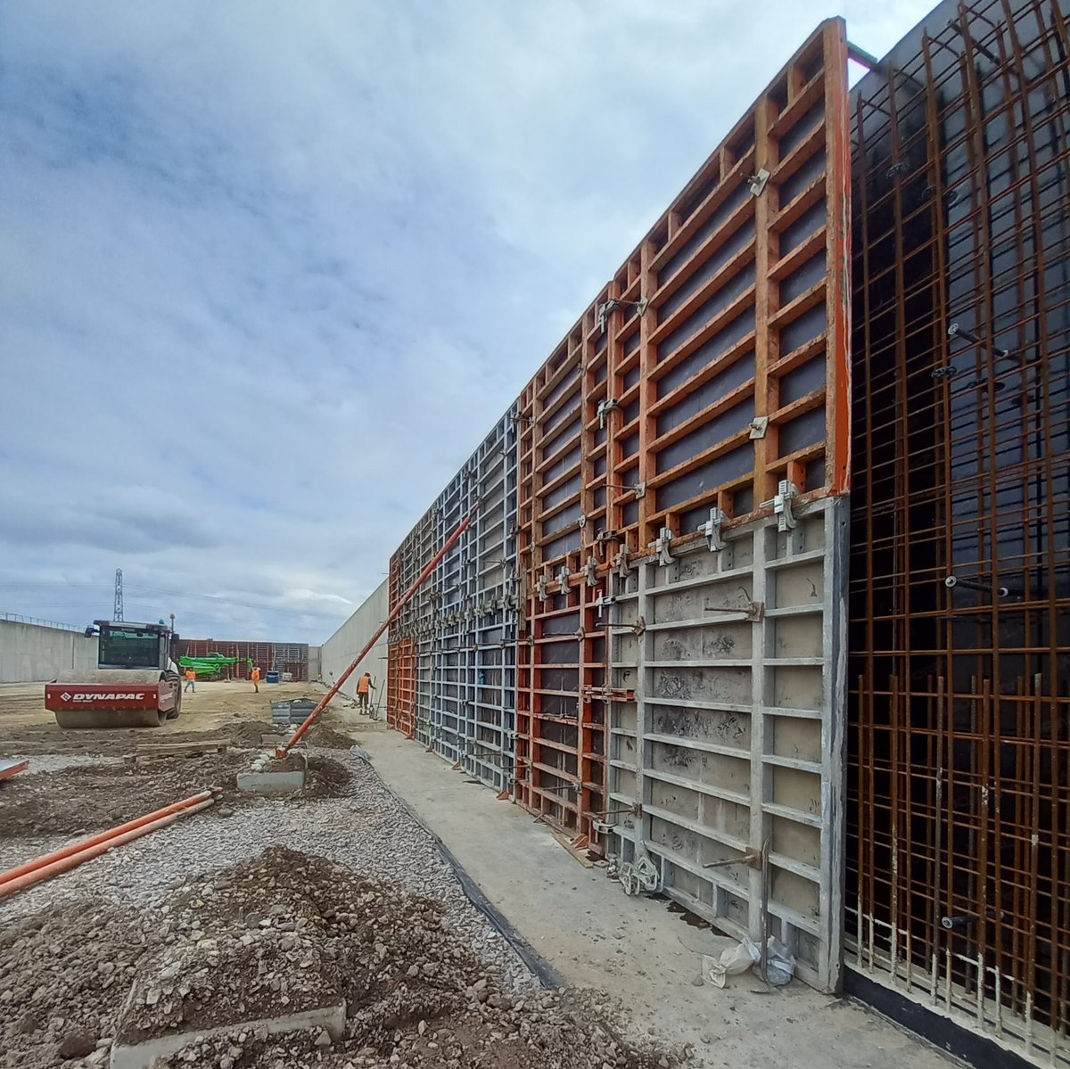 Gael Form tweet media