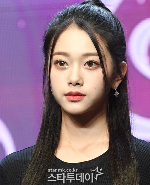 classyarchive's tweet image. #JIMIN at today’s day &amp;amp; night showcase

#원지민 #지민 #클라씨 #CLASSy