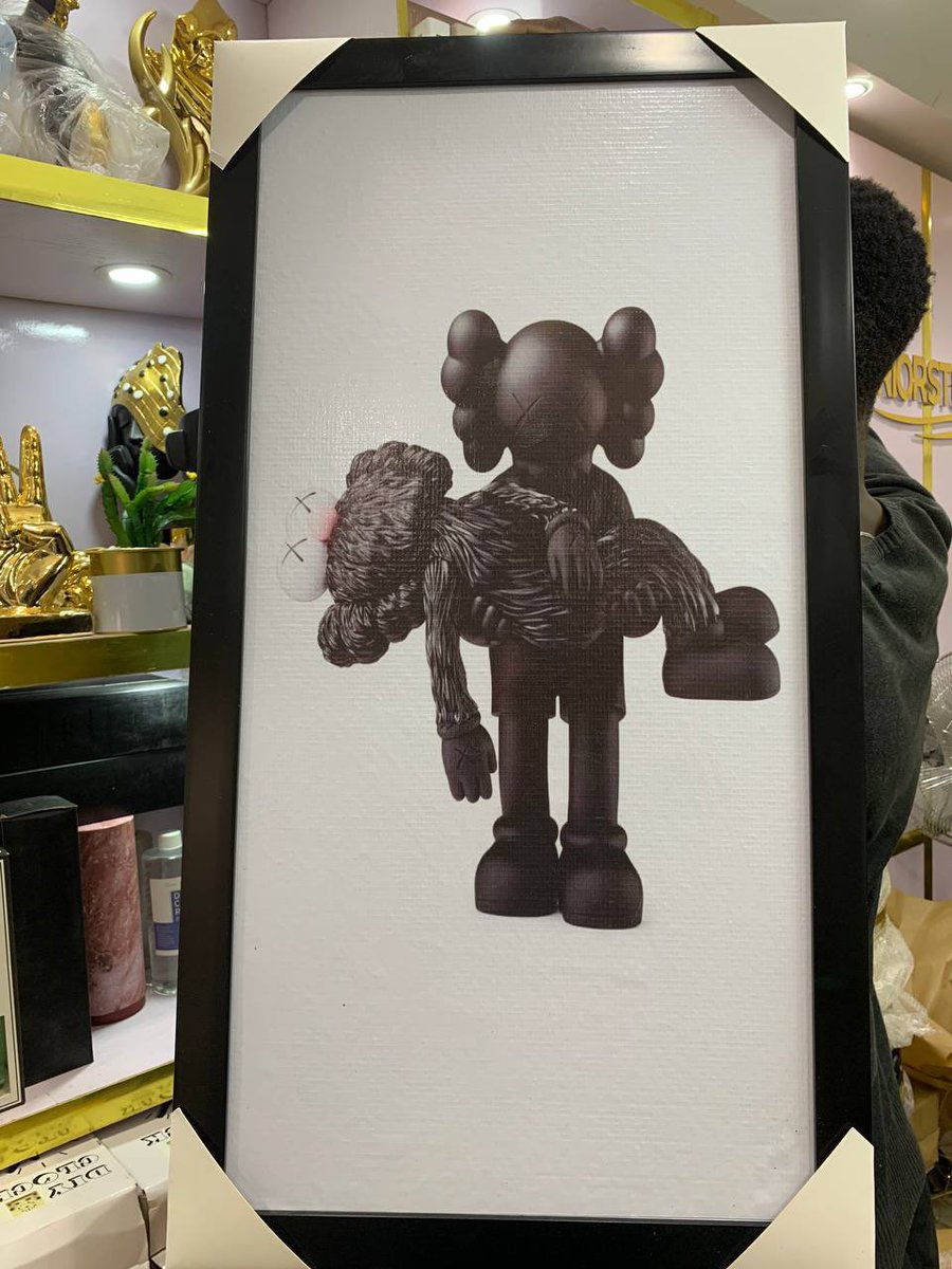hot-hooks-on-twitter-rt-yosimie18-kaws-art-work-black-edge-lovely