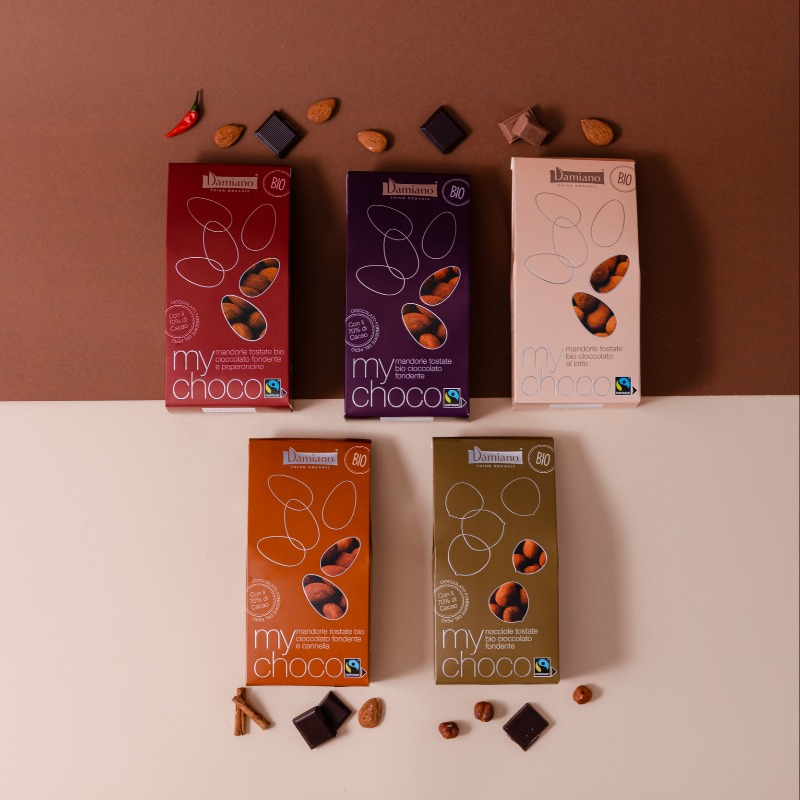 damiano_organic's tweet photo. 🎃 This is #Halloween!
Tutti i MyChoco #Damiano sono in promo al 20%.
Prova le cinque varianti di gusto delle nostre deliziose #mandorle e #nocciole ricoperte 👉 https://t.co/cWZIg2FwID
Solo dal #27ottobre al #1novembre.
#DamianoOrganic #bio #cioccolato #mychoco #fairtrade https://t.co/EDeEEfRlcQ