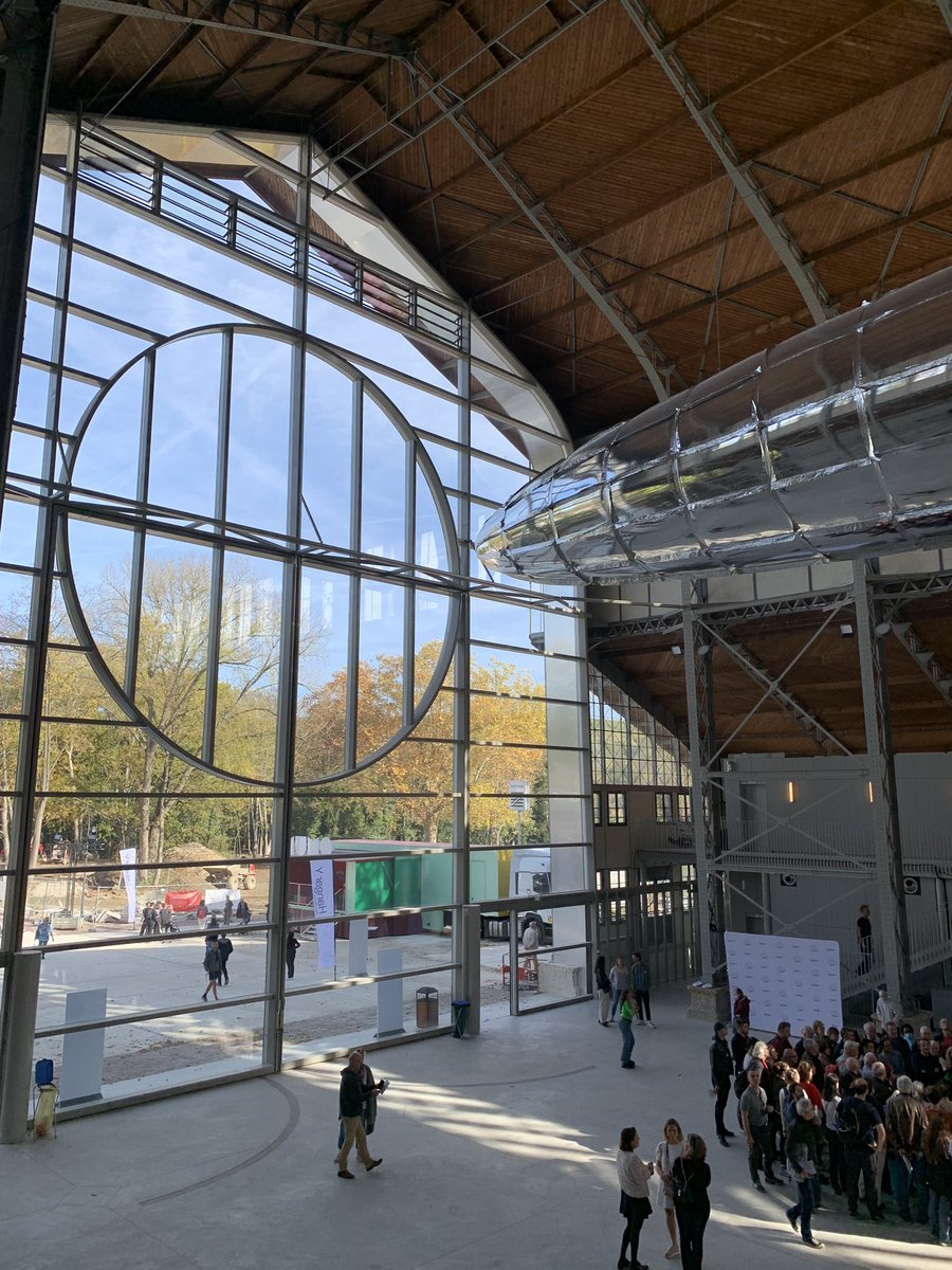 Le week-end de pré ouverture du Hangar Y à <a href="/VilledeMeudon/">Ville de Meudon</a> a permis aux visiteurs de découvrir le premier hangar à dirigeables au monde 🌞

Performances artistiques, expositions… une jolie manière de mettre en valeur ce patrimoine industriel ! 🏭