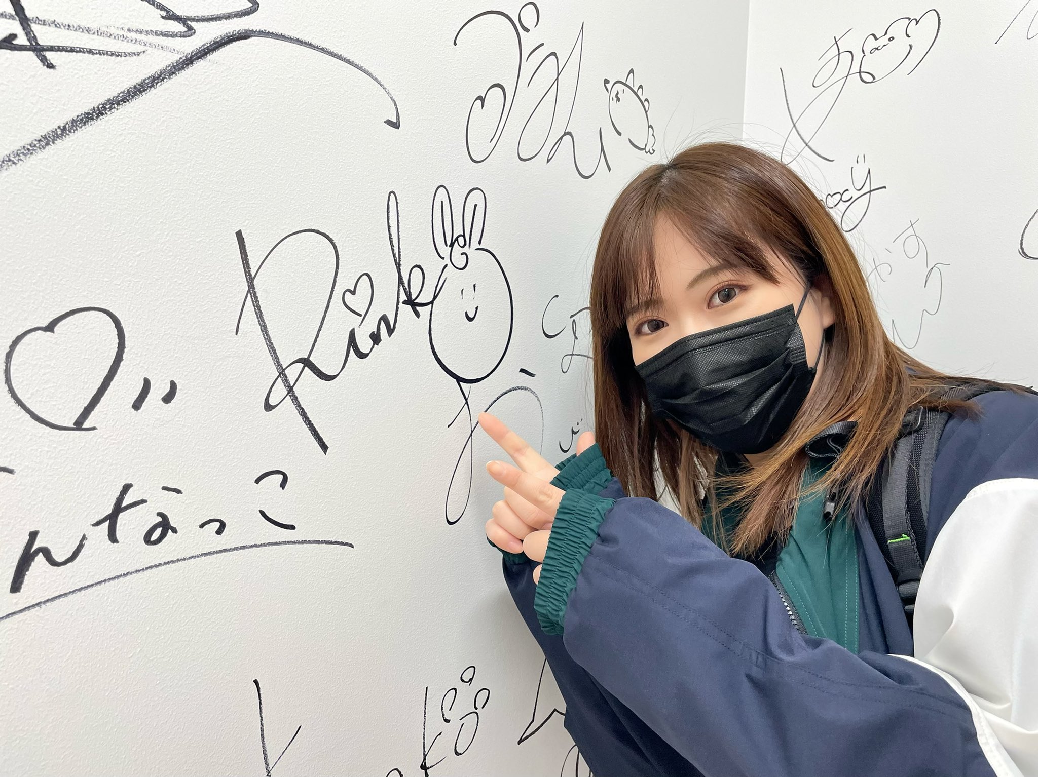 晴れる屋2 アキバのポケカ専門店 ハレツー サインコーナー 本日 凛子さん Rinko Pm にお越しいただきました サインも快く受けていただきありがとうございます またのお越しお待ちしております 晴れる屋2にお越しの際は 5階サインコーナーに
