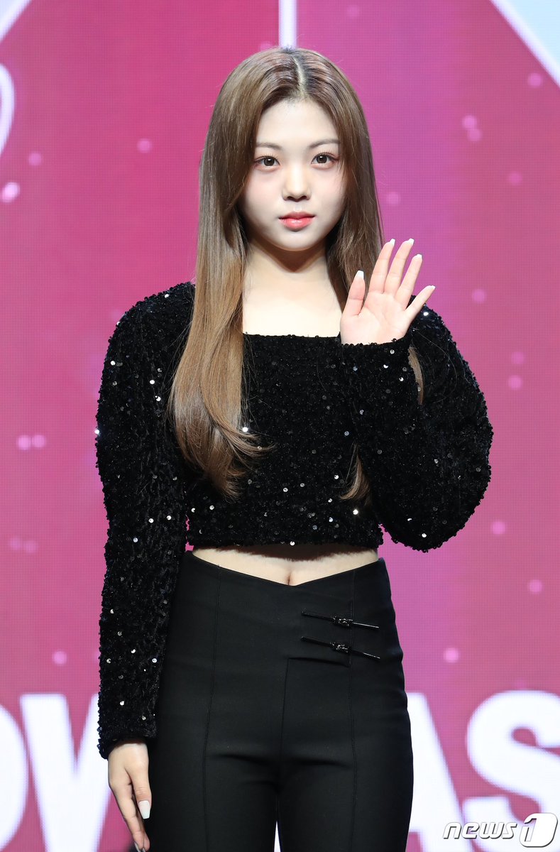 classyarchive's tweet image. #RIWON at today’s day &amp;amp; night showcase

#김리원 #리원 #클라씨 #CLASSy