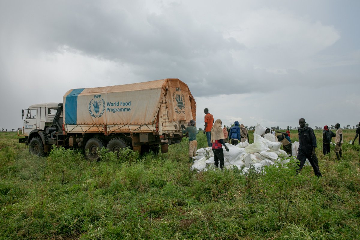 WFP South Sudan (@wfp_southsudan) on Twitter photo Despite insecurity, food shortages and logistical
challenges, <a href="/WFP/">World Food Programme</a> & partners:
👥reached ≈1.61 million people
🍲with 14.9k metric tonnes of food
💳and $770k of cash
last month in #SouthSudan Despite insecurity, food shortages and logistical
challenges, <a href="/WFP/">World Food Programme</a> & partners:
👥reached ≈1.61 million people
🍲with 14.9k metric tonnes of food
💳and $770k of cash
last month in #SouthSudan