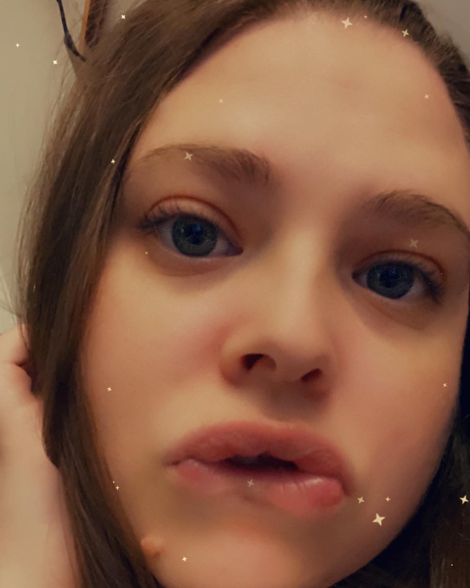 Tink02ily's tweet photo. #cute #filters #latenight #snapchat #blueeyes https://t.co/8zzTZ6sm8d