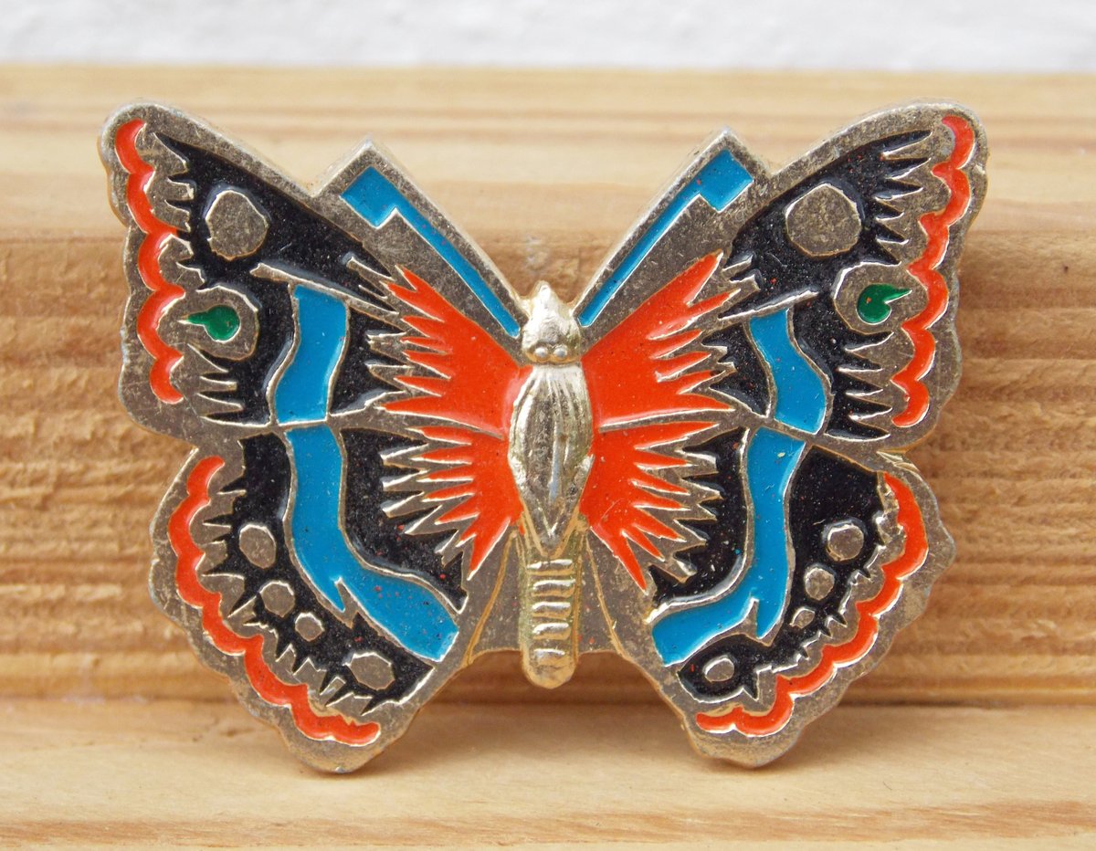 Alex43872440's tweet photo. Excited to share the latest addition to my #etsy shop: Batterfly pin, Insect pin, Childrens pin, Forest butterfly, Backpack pin https://t.co/5dZd1PwJIx #red #birthday #christmas #blue #batterflypin #insectpin #backpackdecoration #hipsteraccessory #metalbadge https://t.co/OSeir74sXo