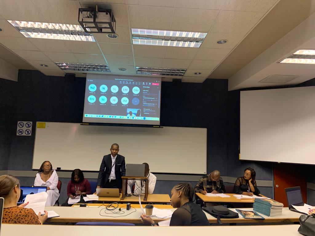 UPChildLaw's tweet photo. Court in Session!
Day 3 at the #StatelessnessTraining22 kick starts with teams arguing before the Azanian Moot Court.
Theme: Deprivation of Citizenship
@LHR_SA @UPChildLaw @CHR_HumanRights @UNHCRSouthernAF @NetworkSouthern https://t.co/xS8H1ZKZPL
