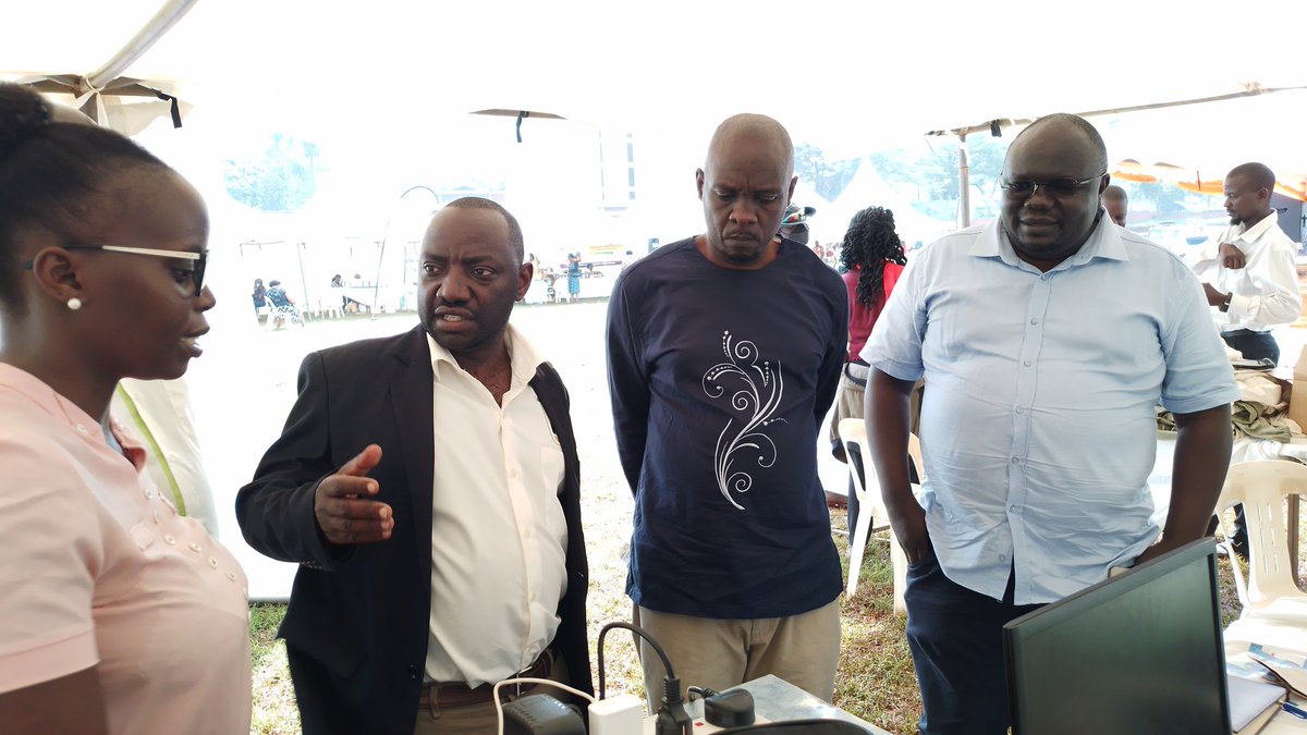 ademnea's tweet photo. "The #SmartBeeMonitor will enable Large-Scale Apiculture while simplifying the supervision of the Hives at the Comfort of their (Farmers) Homes." @biryomumaisho84 - @TUNADO_Bees 
@amaraagathaK @NsabagwaMary @jsotim @OPlanks @SaviourLabu
@amooti23 
@noradno 
@NorwayUganda https://t.co/VMwiikXAPC