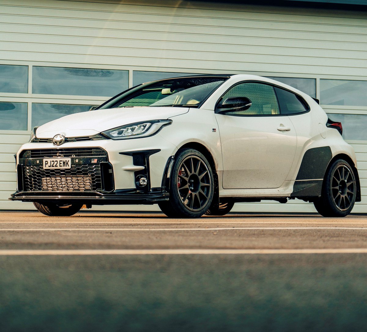Thefounded1877's tweet photo. Thanks Joe for sharing pictures of your #Toyota! Joe knew the exact look and dynamics he wanted, and our @SpeedlineCorse #Type2120 wheels in Black and ET22 were perfect.
Looks like Joe uses his #GRYaris exactly as #toyotagazooracing intended as well πππ https://t.co/la2HzLLVLP