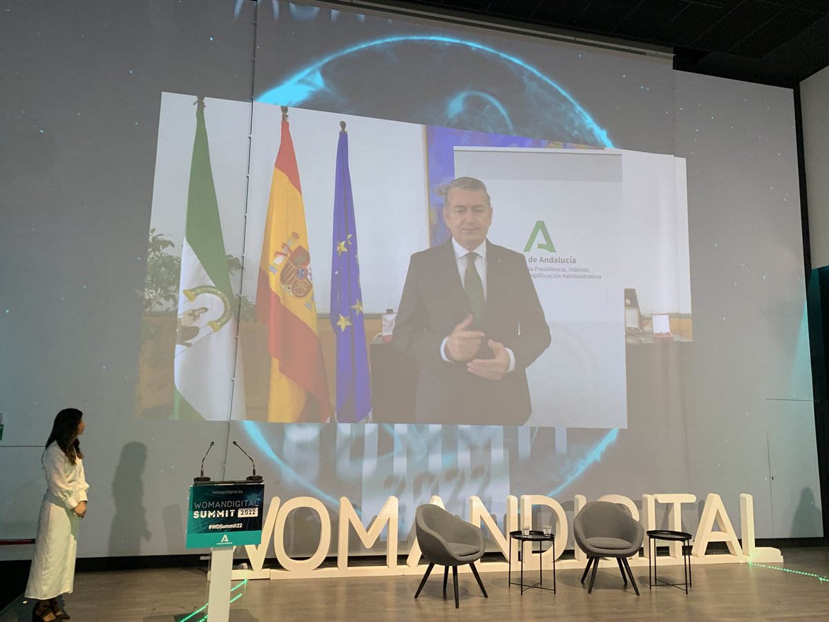 Loreto del Valle (@loretodelvalle) on Twitter photo Nuestro Consejero d Presidencia <a href="/antoniosanz/">Antonio Sanz Cabello</a> da la bienvenida a los participantes de #WDSummit22 poniendo en valor el papel de la mujer en el #sectorTIC y dando a conocer las iniciativas de igualdad que se promueven desde la <a href="/AgenciaDigAnd/">Agencia Digital de Andalucía</a> Nuestro Consejero d Presidencia <a href="/antoniosanz/">Antonio Sanz Cabello</a> da la bienvenida a los participantes de #WDSummit22 poniendo en valor el papel de la mujer en el #sectorTIC y dando a conocer las iniciativas de igualdad que se promueven desde la <a href="/AgenciaDigAnd/">Agencia Digital de Andalucía</a>