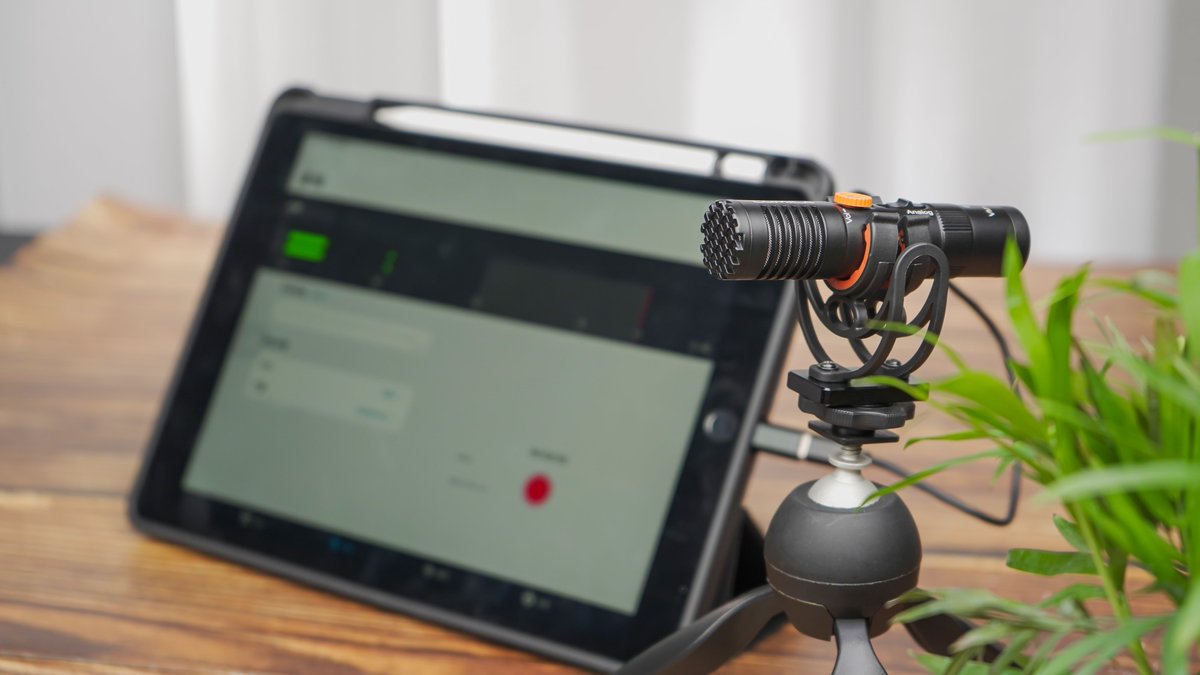 ComicaAudio_JP's tweet photo. Create stunning audio and instantly share your experiences with VM10 PRO, ideal for smartphones, computers, and tablets in digital mode.β
π«Ά
Visit for more: https://t.co/mARxqgQ2nk
#comica #comicamicrophone #comicamic #shotgunmic #usbmic #microphone #mic #shooting #vlog #audio https://t.co/VerGSUhacf