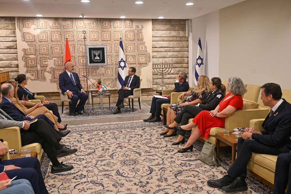 IsraelPresident's tweet photo. President @Isaac_Herzog held a diplomatic work meeting today with the Prime Minister of the Republic of Albania, @ediramaal. The President expressed his desire to deepen Israeli-Albanian ties in all fields, including reciprocal tourism, trade, and cybersecurity. 🇮🇱🇦🇱 https://t.co/YgPiwdswSW