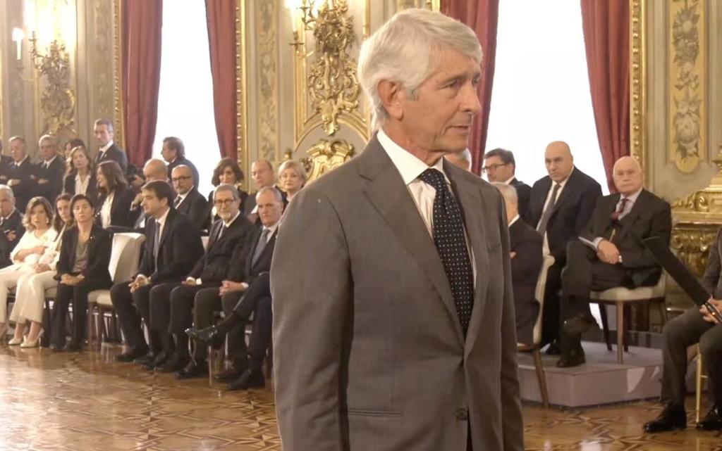 Auguri di buon lavoro al nuovo Ministro per lo sport e i giovani, Andrea Abodi dal Dipartimento! 

#Annoeuropeogiovani