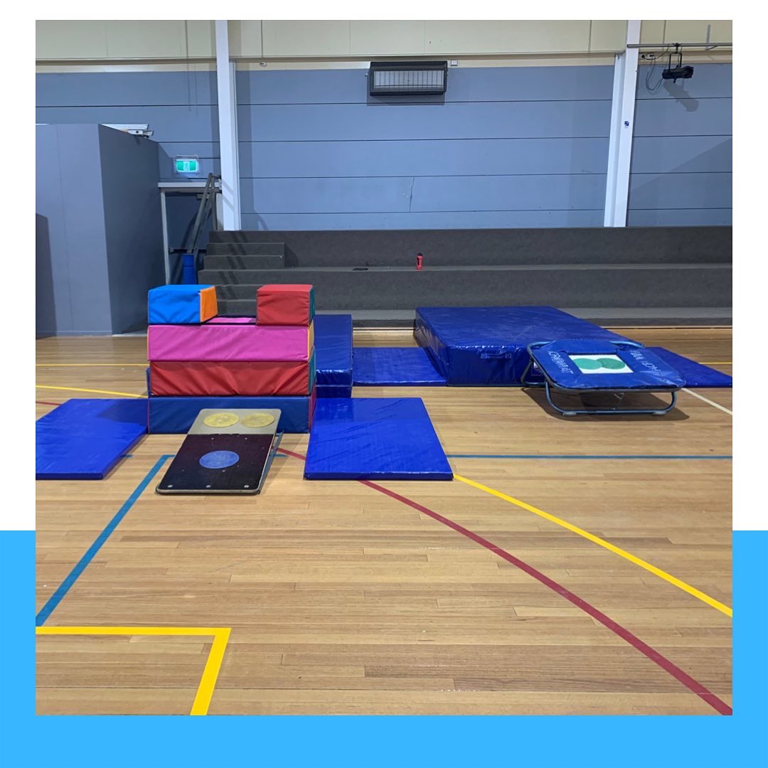 HeadsUpHPE's tweet photo. It’s a fair effort to set up, but the excitement is through the roof at the minute as F - 2 students commence their #PPSNinjaWarrior unit. Learning to safely control their body on a range of obstacles. 

#physed #pe #aussiephysed #primaryPE https://t.co/xQBoQnsWwQ