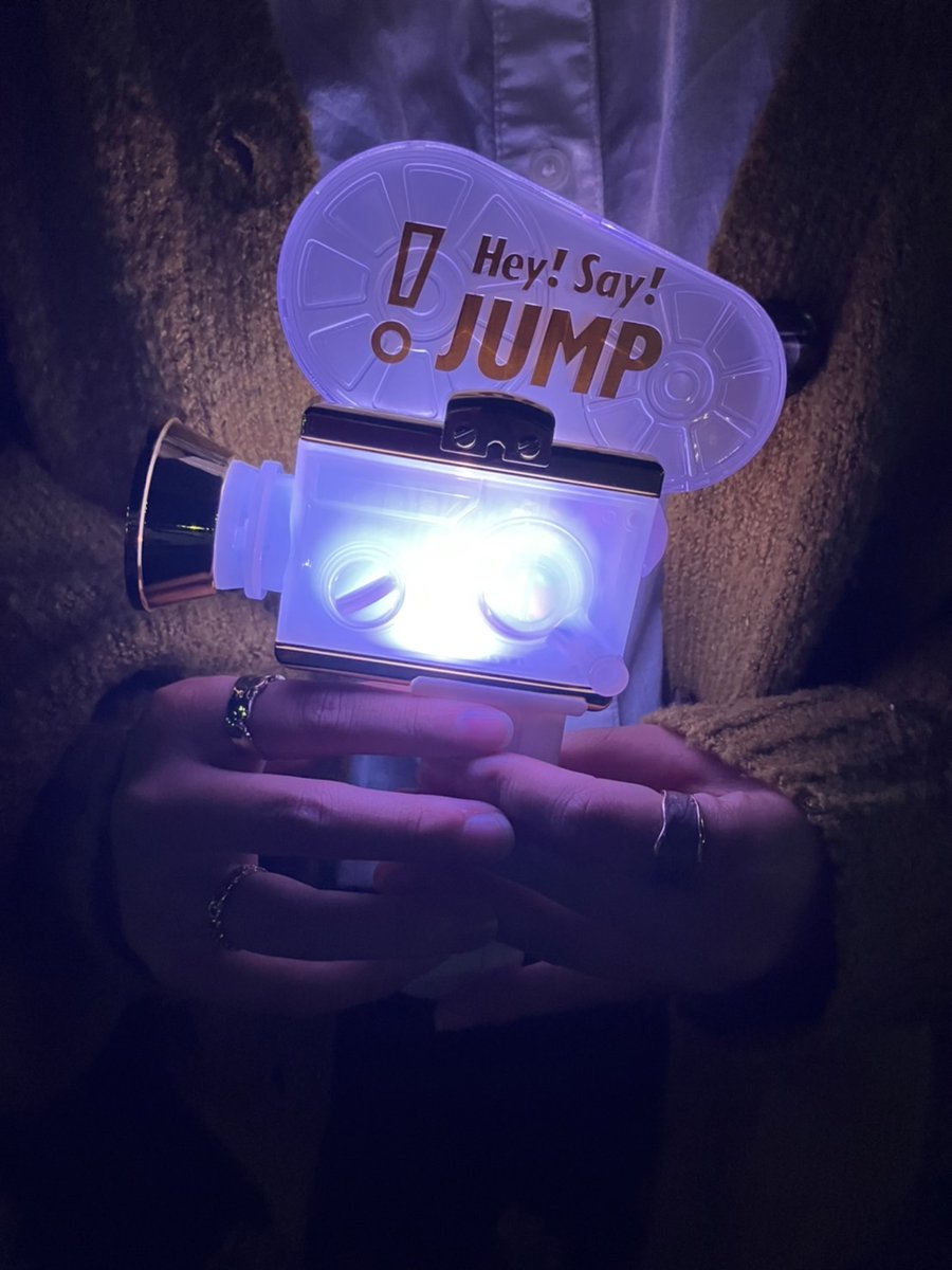 wa_littlestran's tweet photo. この撮り方まじで映える…
#HeySayJUMP 
#FILMUSIC静岡 https://t.co/TrTQr8p5eX