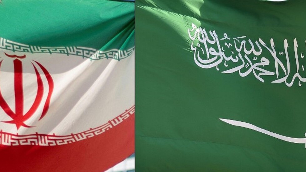 RTarabic's tweet photo. إيران تحذر السعودية من التدخل في شؤونها الداخلية  
للمزيد: https://t.co/vIvR3SLFNt https://t.co/tkWQivL2rk