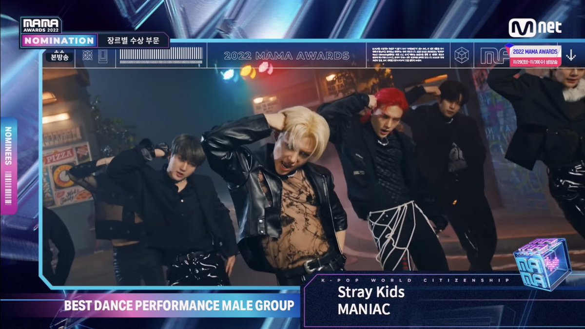 spearhyunnie's tweet photo. [2022 mama] #straykids is nominated for:

- worldwide fans choice top 10
- best male group 
- best dance performance male group https://t.co/IHJU3n6EAk
