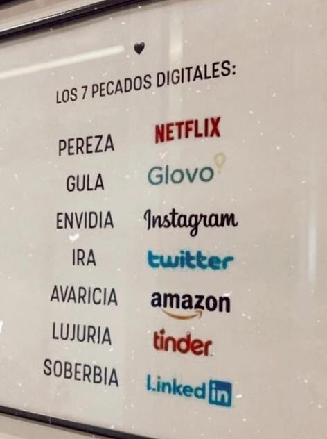 Cindeii's tweet image. La era del internet.