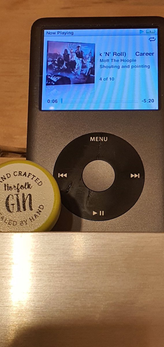 norfokgin's tweet photo. Career (No such thing as Rock 'N' Roll) late Mott LP. This is for me the stand out track.
Waking us and the Gin up.
Norfolk Gin is the one with music in. Next up @amandalehmann25
Because it is Monday and itnis great. #music #ginmaker #graftgin #fun #friends #Monday https://t.co/FzI6QwOOod