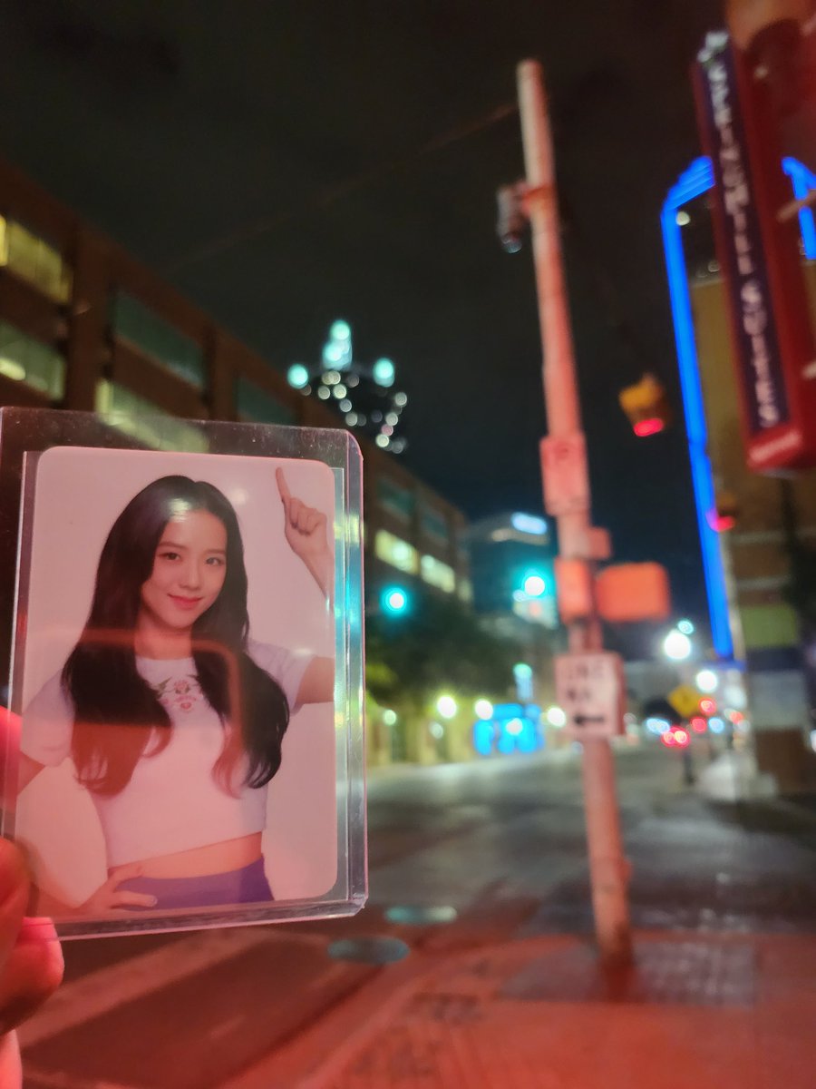 Fatal_Futanari's tweet photo. We here in Dallas! 🤗 https://t.co/MLKiph2yv6