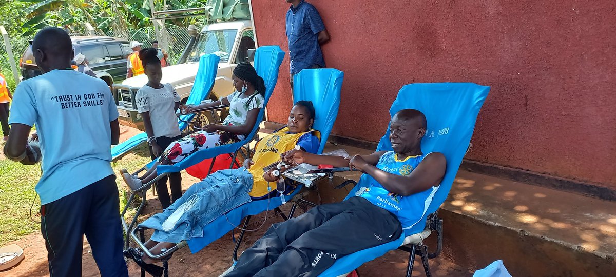 Thanks to our partners in service, St Francis school of health Sciences,Colline Hotel Mukono, Petros Zoe, Marie Stopes and etc. We had a very successful Rotary Health Day Sat.22/10/ 2022, at Ngogwe HealthCentre III. More than 600 people handled.
@98ThDISCON, <a href="/mikesebaluken/">PDG Mike Kennedy Sebalu</a>